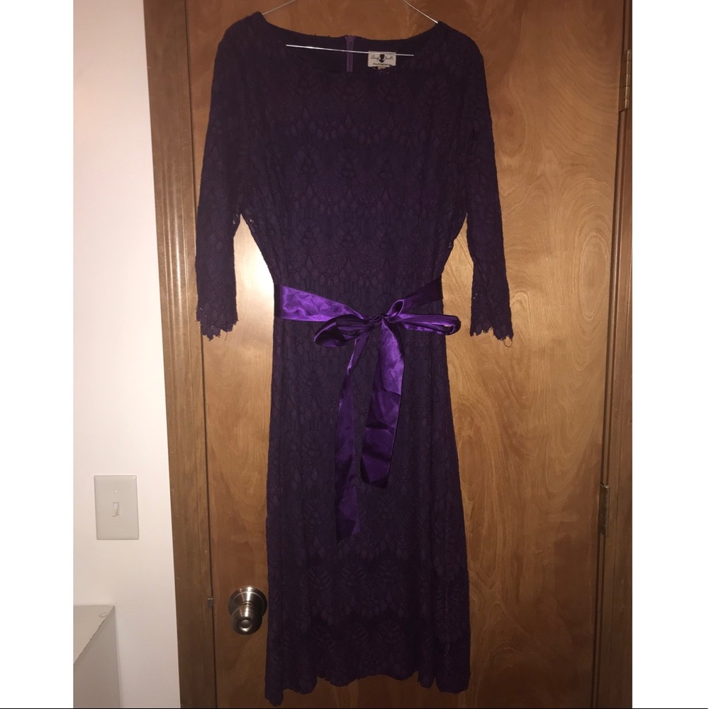 Dainty Jewell’s A Night in Paris Dress